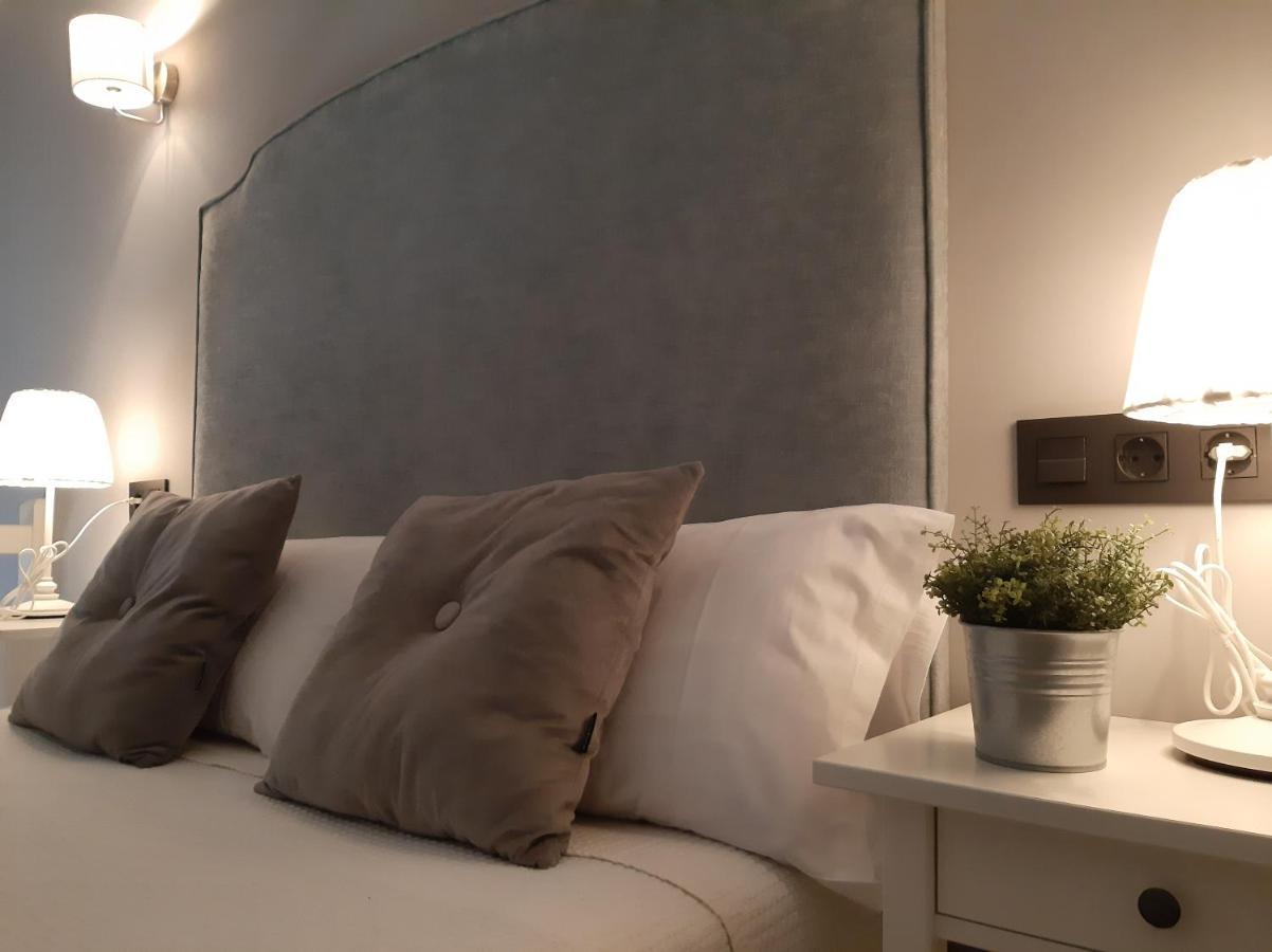 Apartamentos El Llanin Onís Exteriör bild