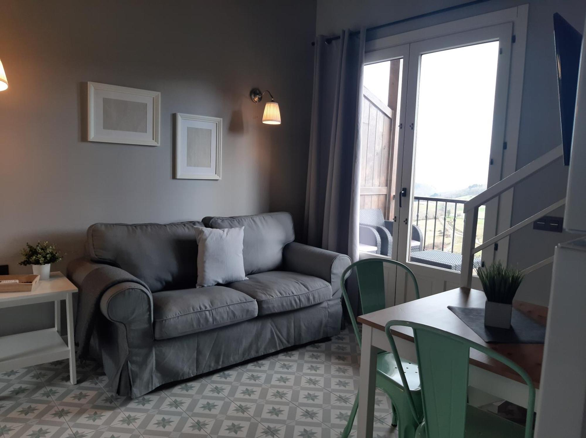 Apartamentos El Llanin Onís Rum bild