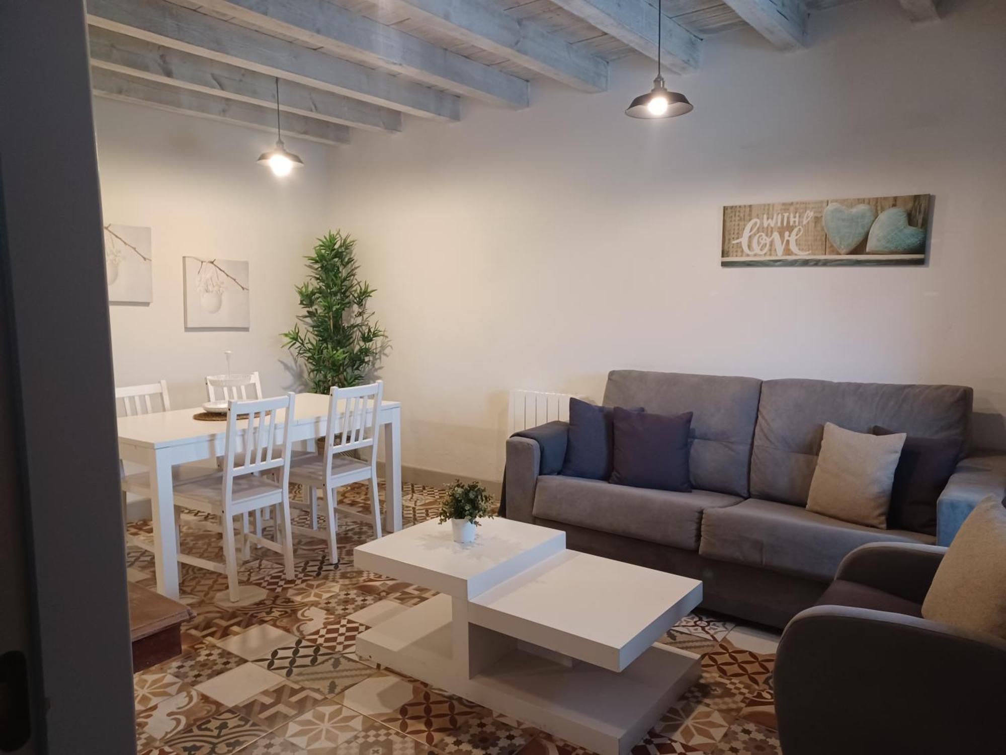 Apartamentos El Llanin Onís Rum bild