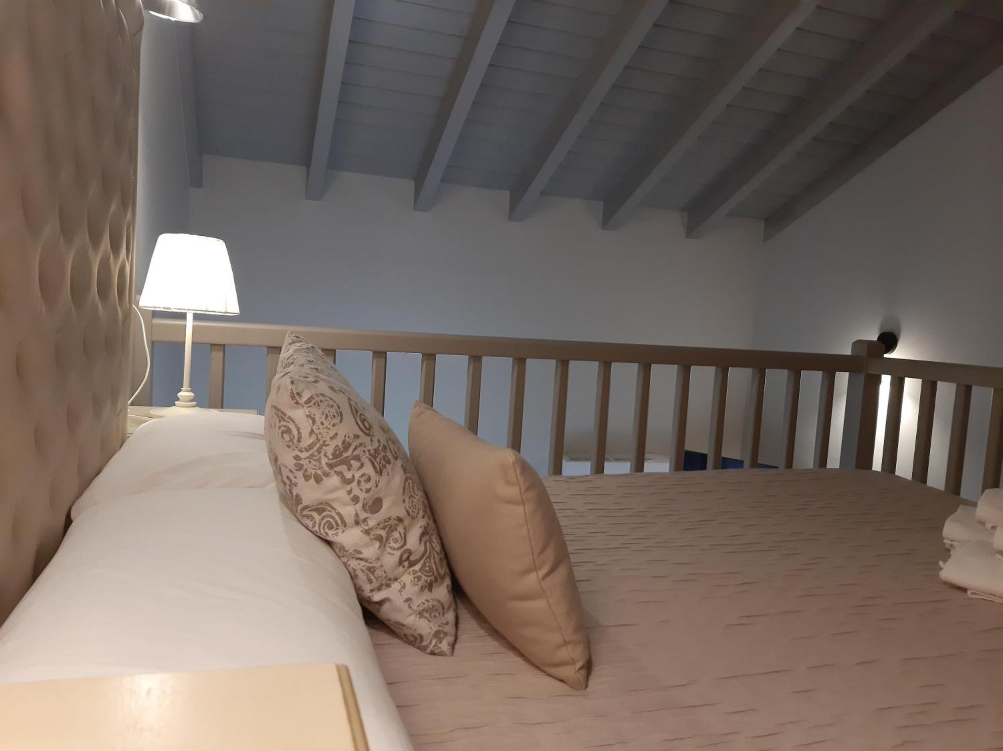 Apartamentos El Llanin Onís Rum bild